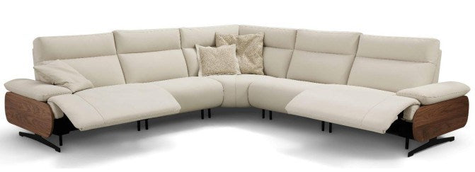 Tokio Sectional