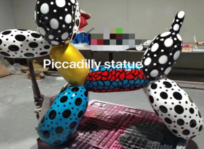 Pax Balloon Dog