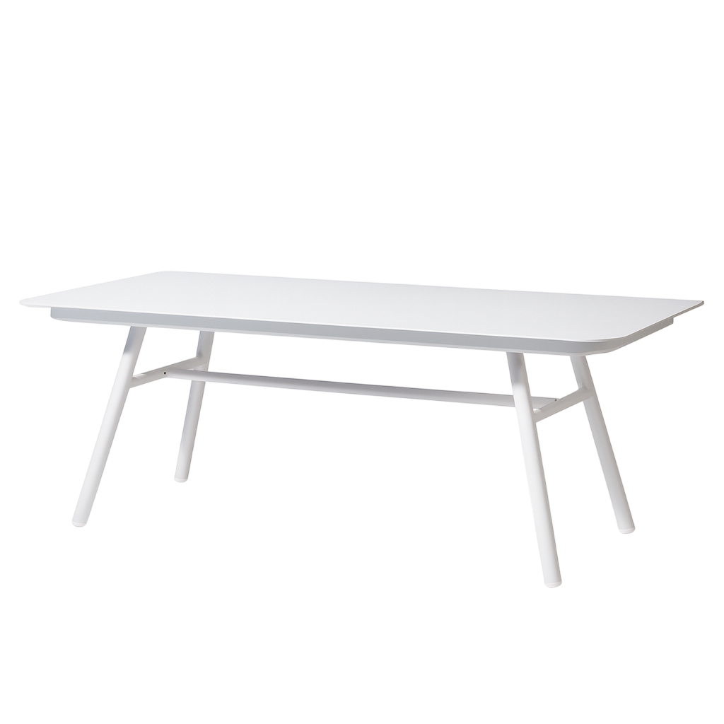 HP Belgrade Dining Table