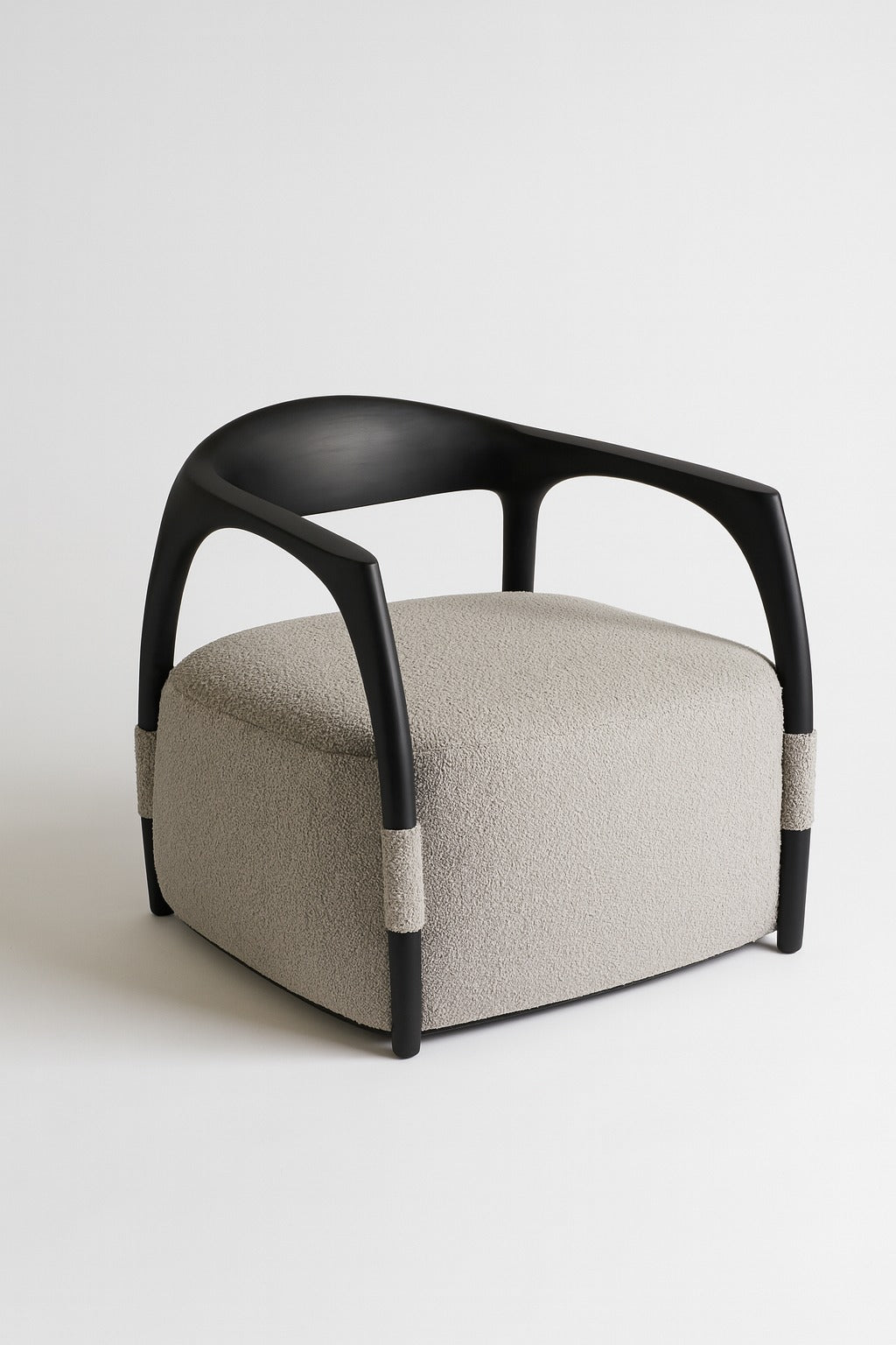 Luna Armchair